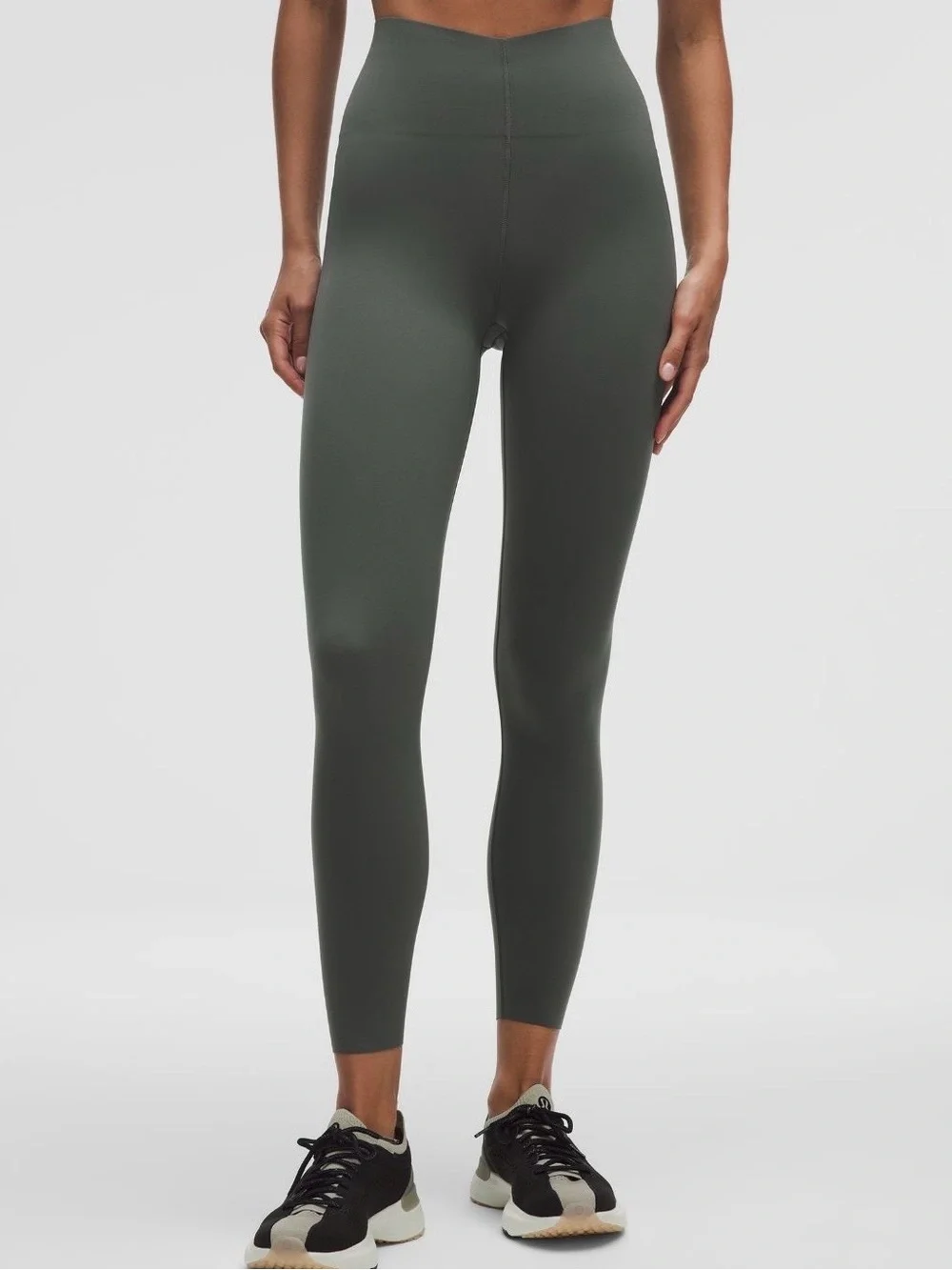 Lululemon Glow Up SHR Tight 25” in Palm Deco | Size 4